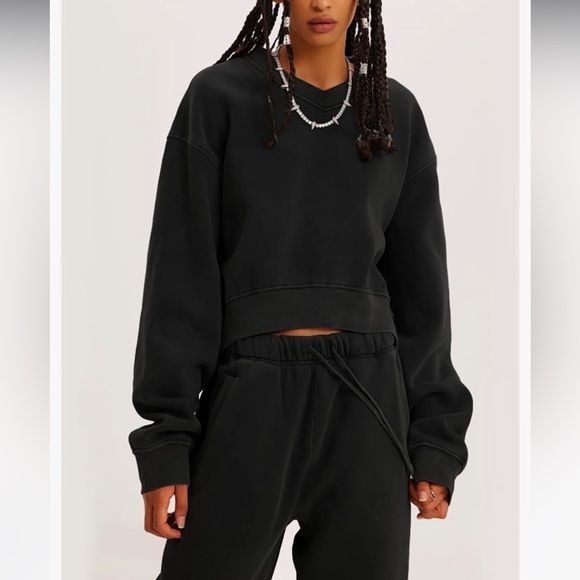 Black, 2 piece sweat set by flygo - Picture 2 of 6